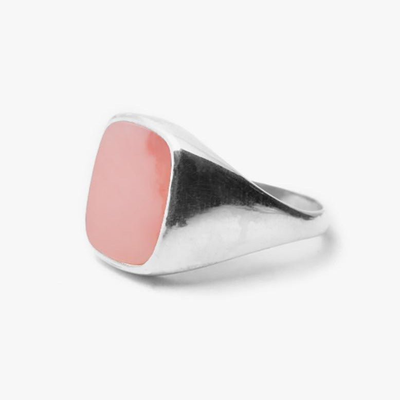 Classic Signet Ring Pink Opal